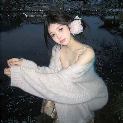 蓝天使海报