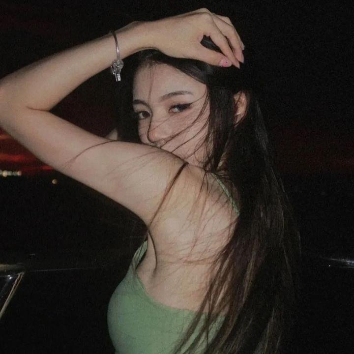 绽放青春海报